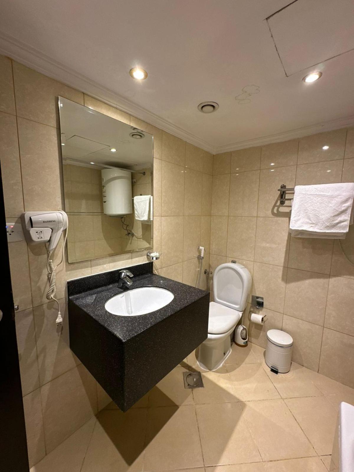 Zad Al Eman Suites Hotels Medina Zimmer foto
