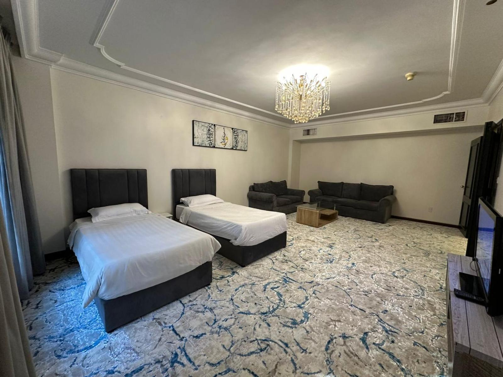 Zad Al Eman Suites Hotels Medina Zimmer foto